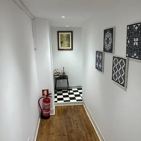 Alfama Skyline Apartment